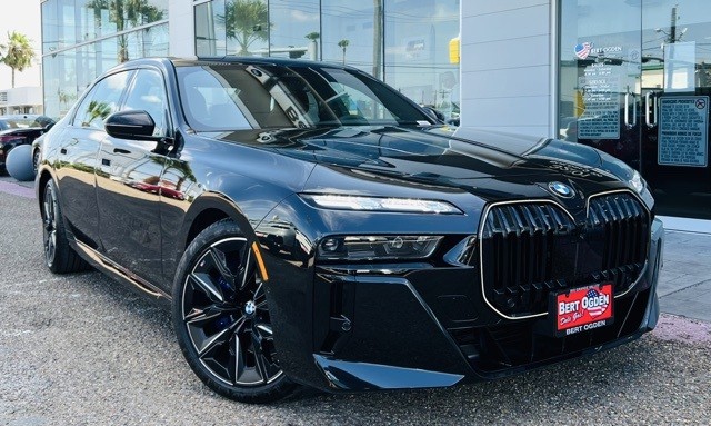 2025 BMW 7 Series 760i xDrive