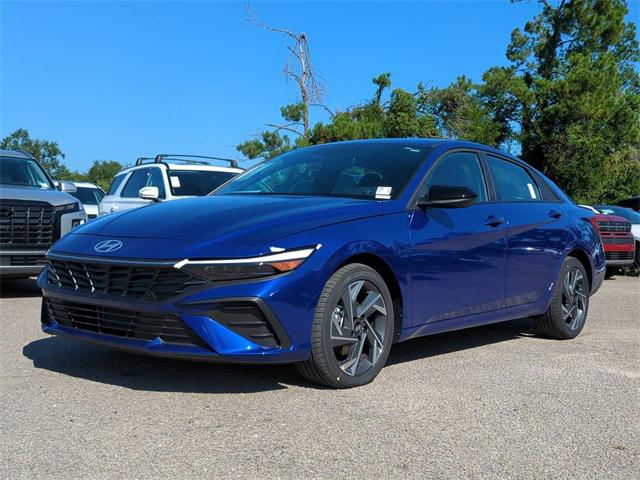 2025 Hyundai Elantra SEL Sport photo 2