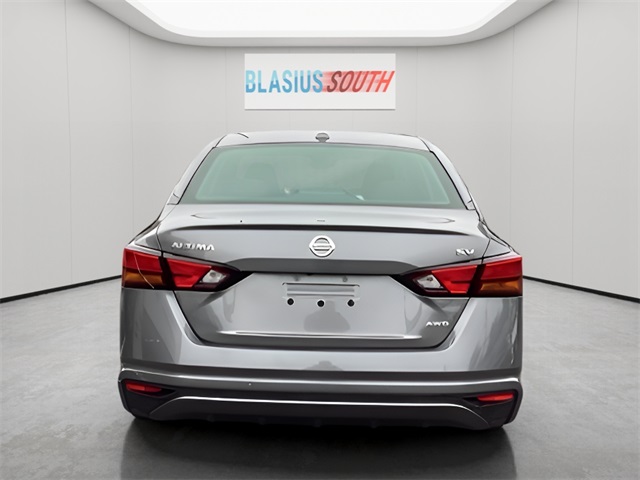 2022 Nissan Altima 2.5 SV photo 4