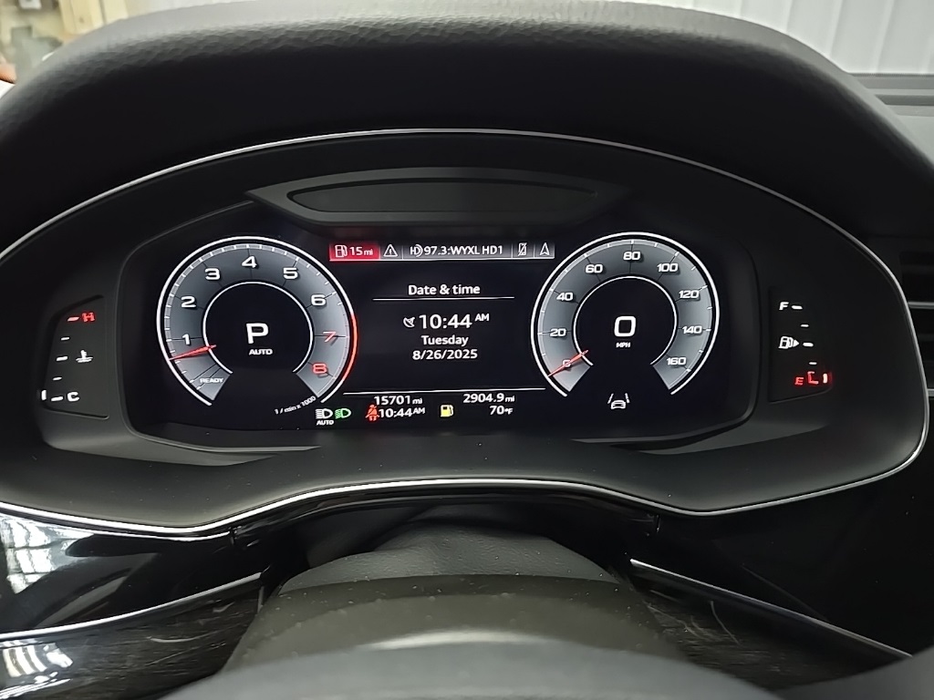 2023 Audi Q7 55 Premium photo 21