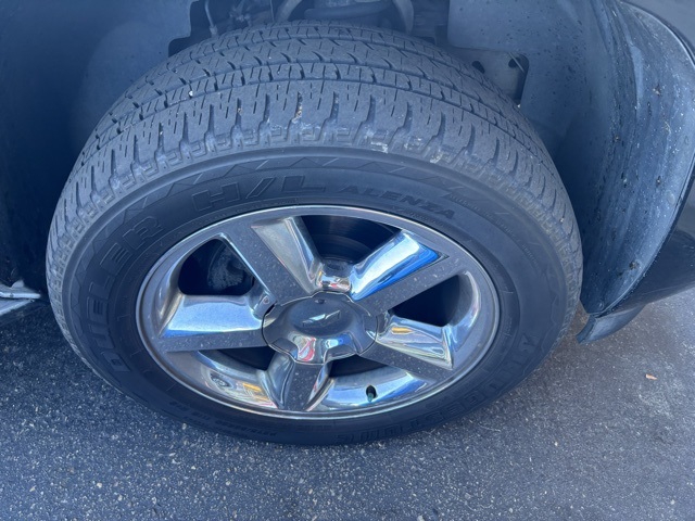 2014 Chevrolet Tahoe LTZ photo 4