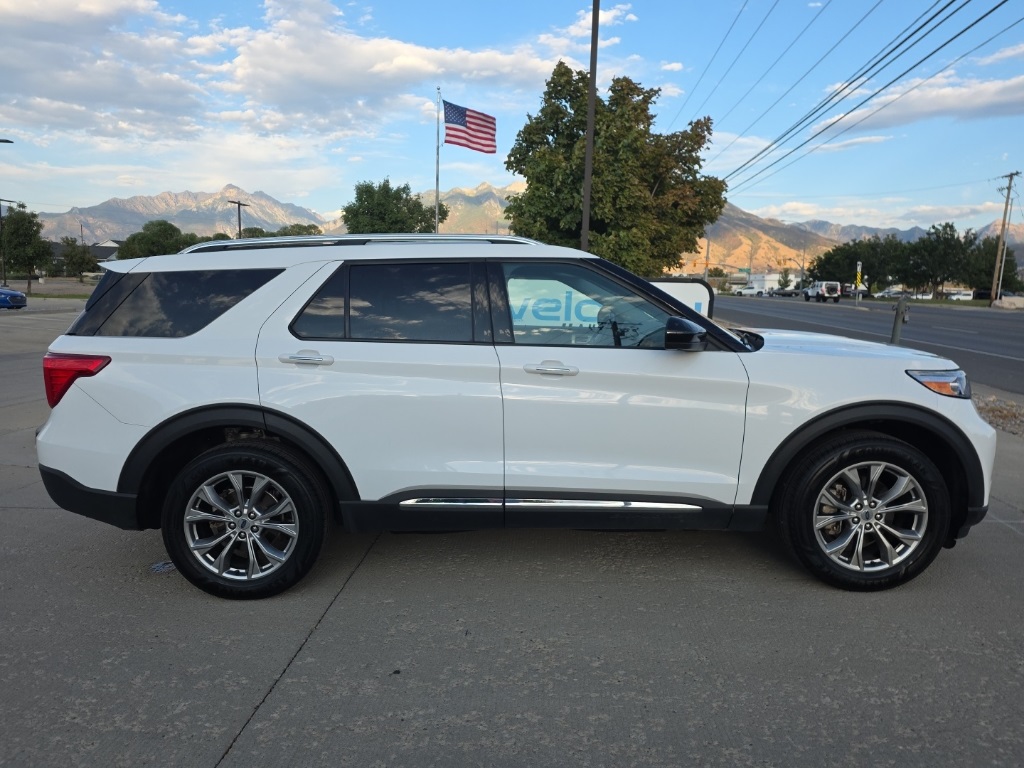 2023 Ford Explorer Limited photo 2