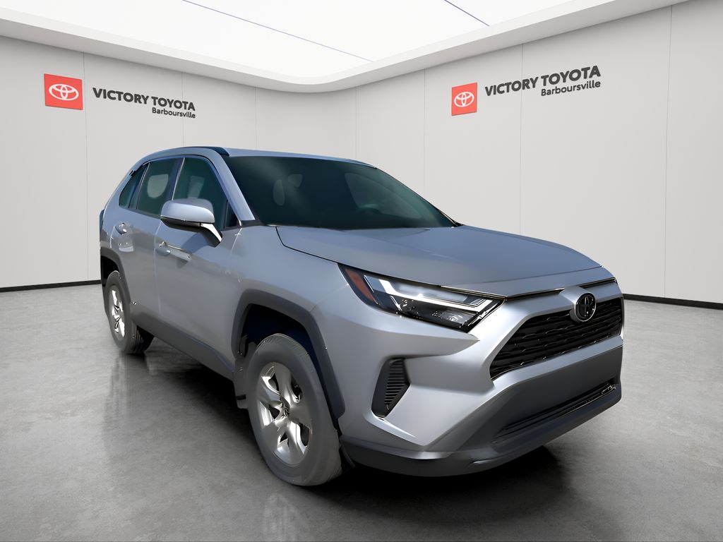 2025 Toyota RAV4 XLE's photo