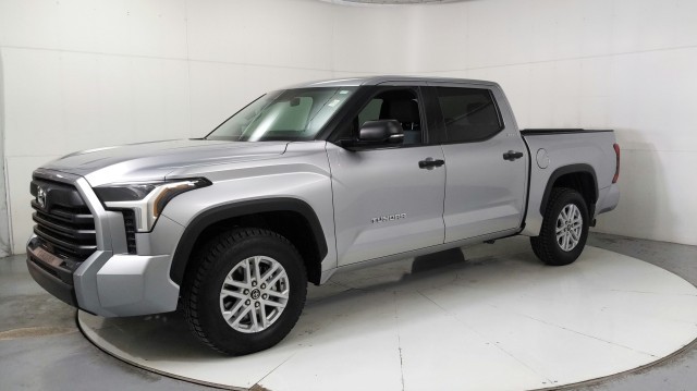2023 Toyota Tundra 2WD SR5