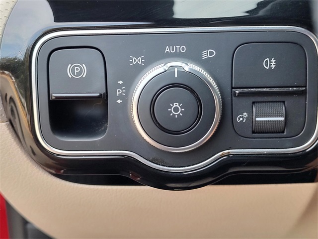 2021 Mercedes Benz CLA 250 photo 22