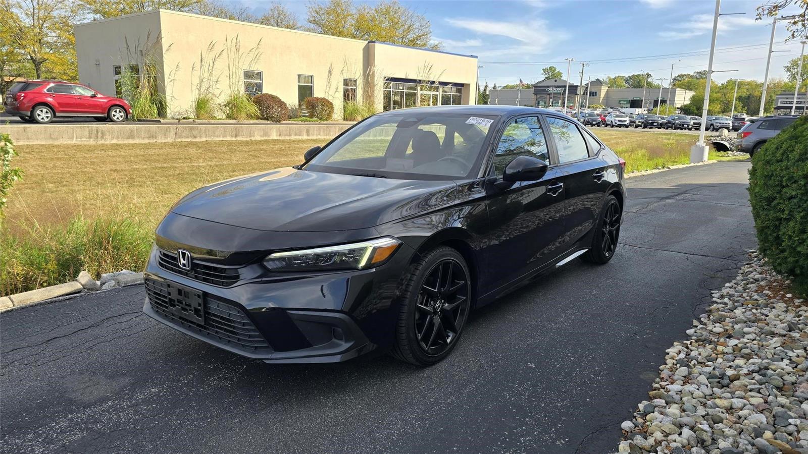 2022 Honda Civic Sport photo 2