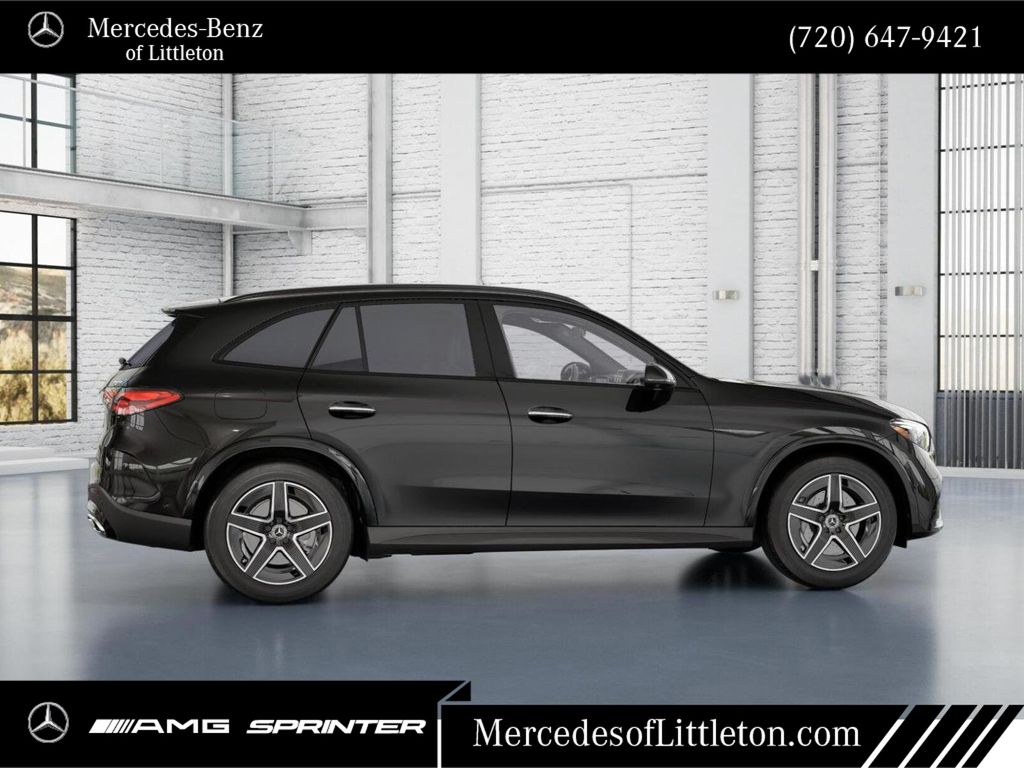 2026 Mercedes Benz GLC 300 4MATIC photo 4