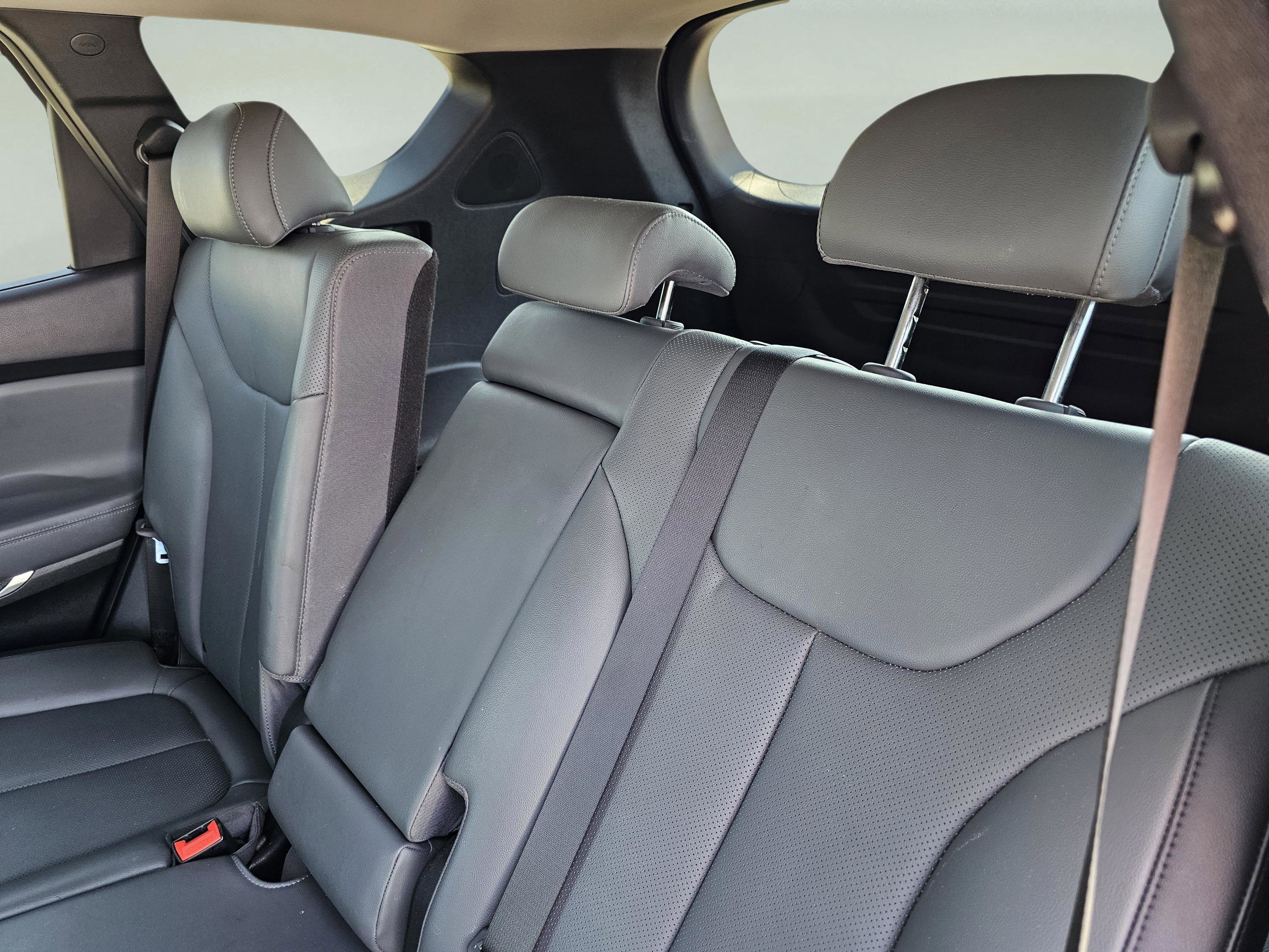2023 Hyundai Santa Fe SEL Premium photo 29