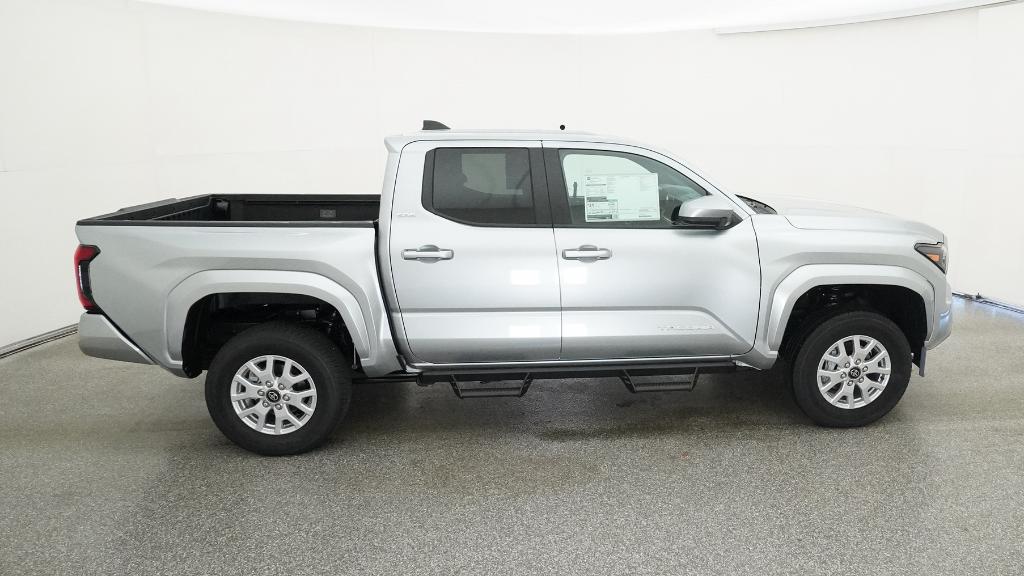 2025 Toyota Tacoma SR5 4x4 Double Cab photo 25