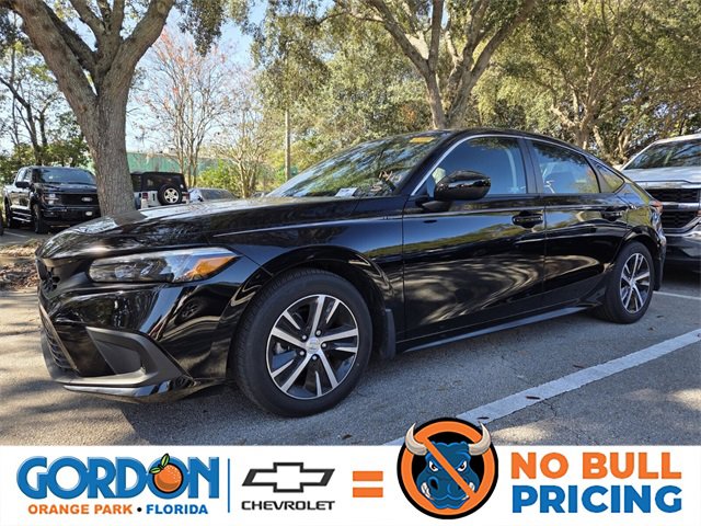 2023 Honda Civic Hatchback LX's photo