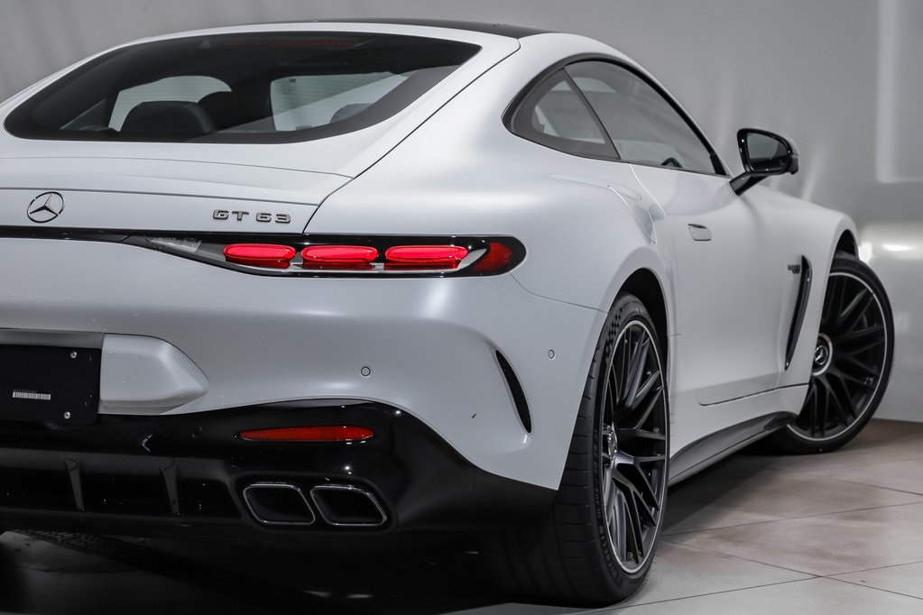 2025 Mercedes Benz AMG GT 63 photo 17