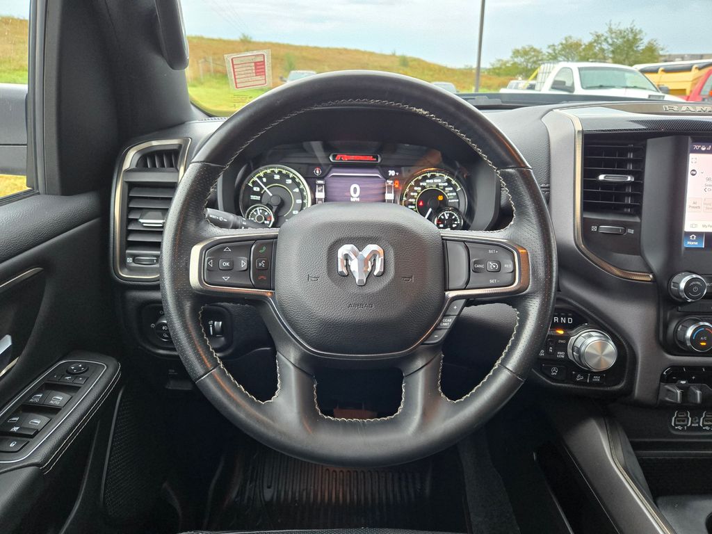 2022 Ram 1500 Rebel photo 17