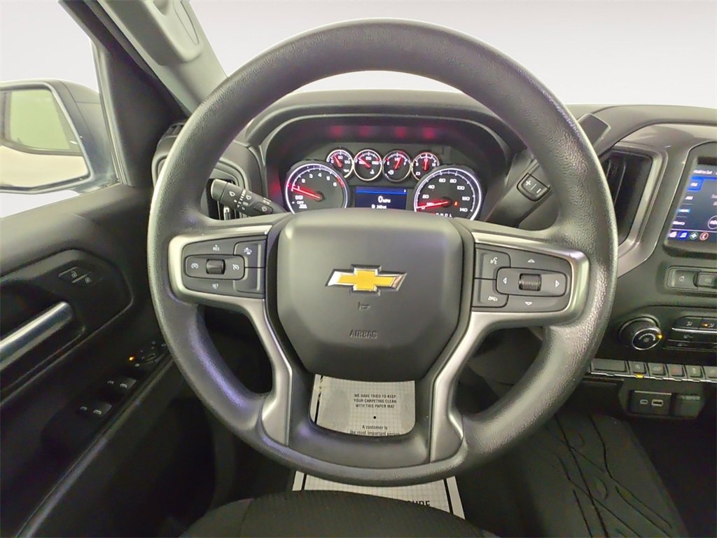 2021 Chevrolet Silverado 1500 Custom photo 12