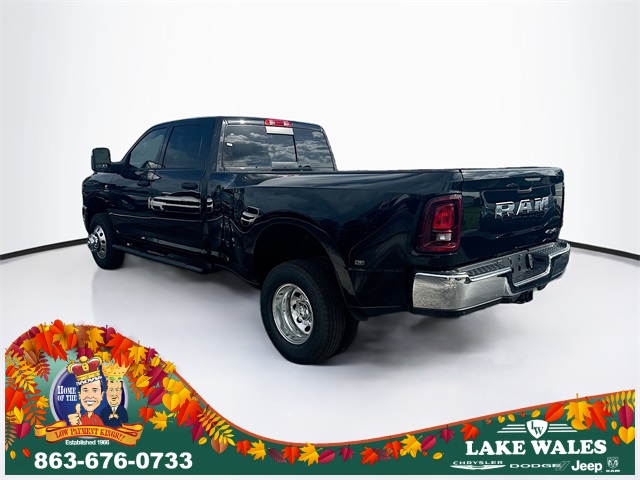 2026 Ram 3500 Tradesman photo 4