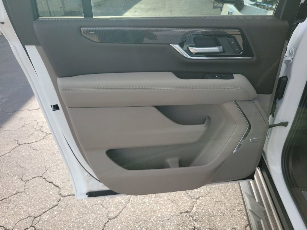 2025 Gmc Yukon XL photo 41