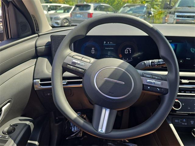 2026 Hyundai Tucson SEL photo 13