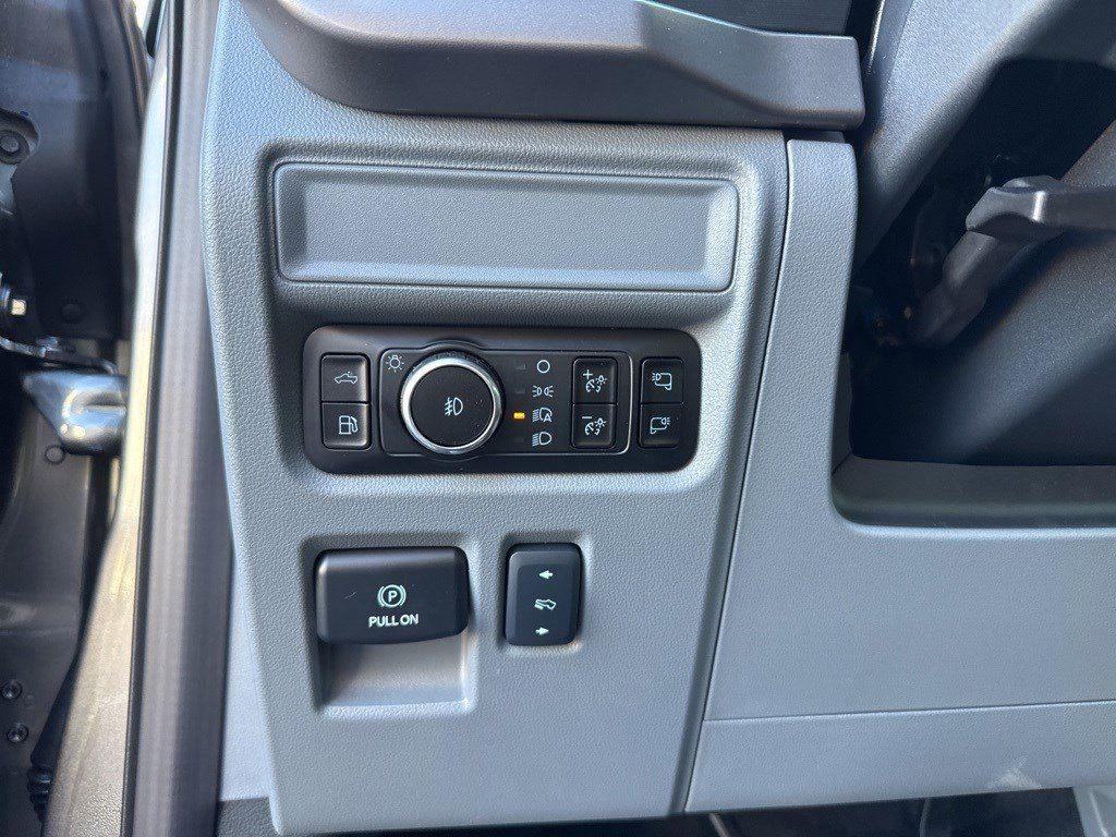 2025 Ford F-150 XLT photo 23