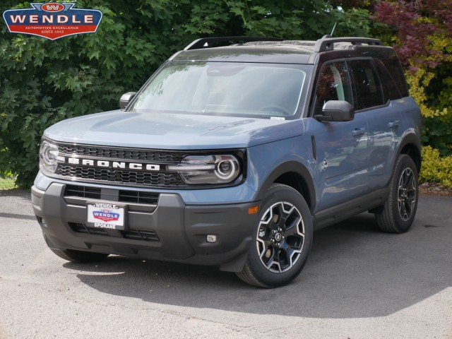 2025 Ford Bronco Sport Outer Banks's photo