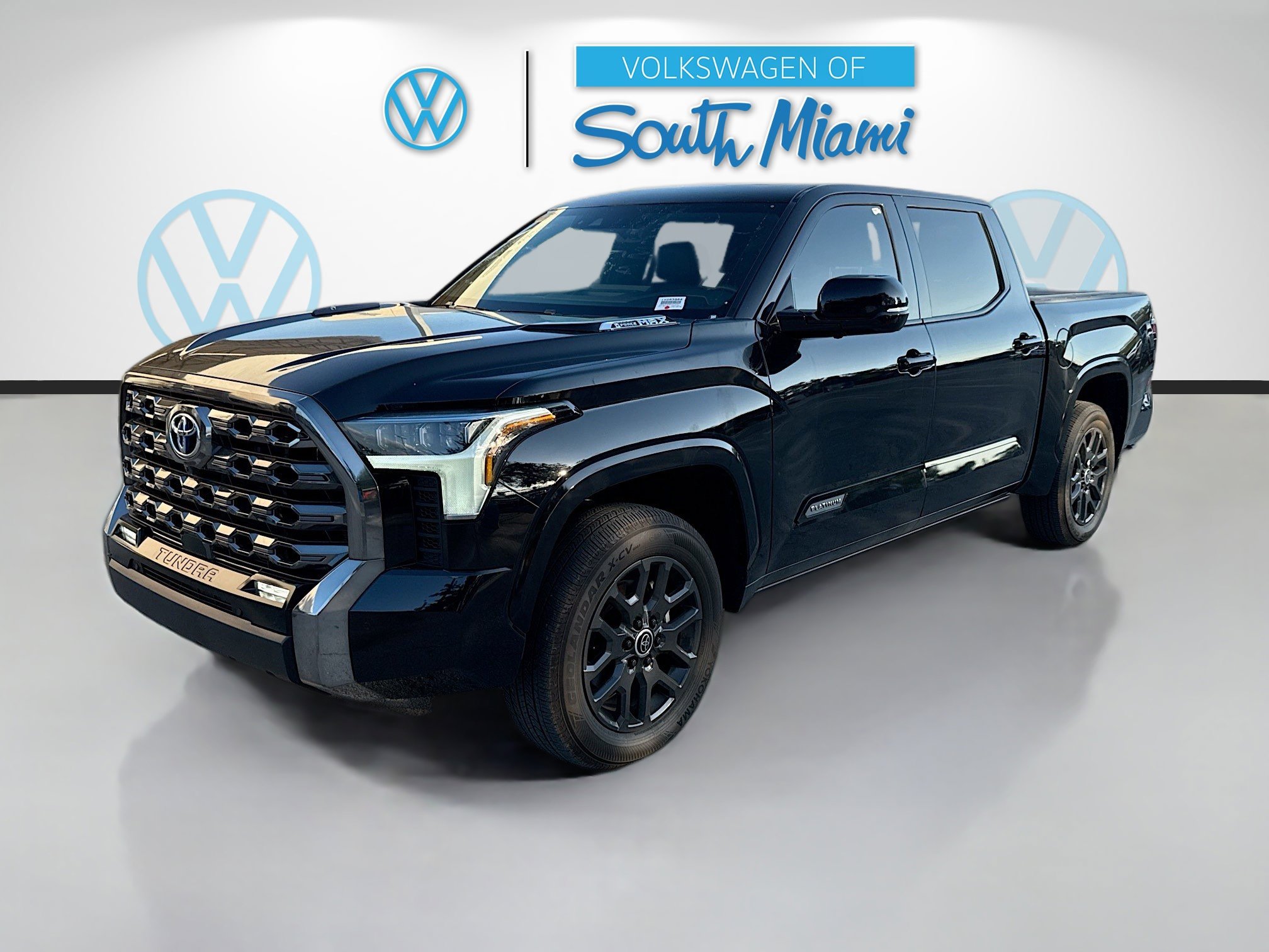 2024 Toyota Tundra Platinum photo 3