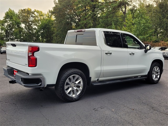 2021 Chevrolet Silverado 1500 LTZ photo 3