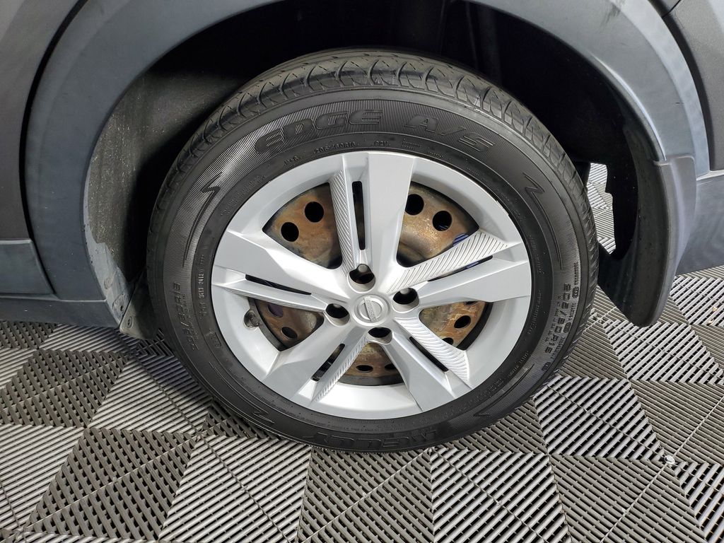 2020 Nissan Kicks S photo 27