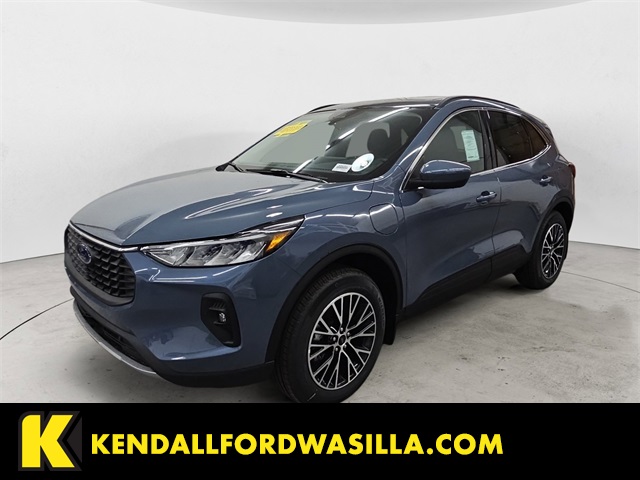 2025 Ford Escape PHEV's photo