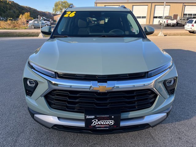 2026 Chevrolet Trailblazer LT photo 2