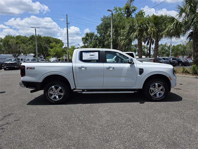 2024 Ford Ranger Lariat photo 2