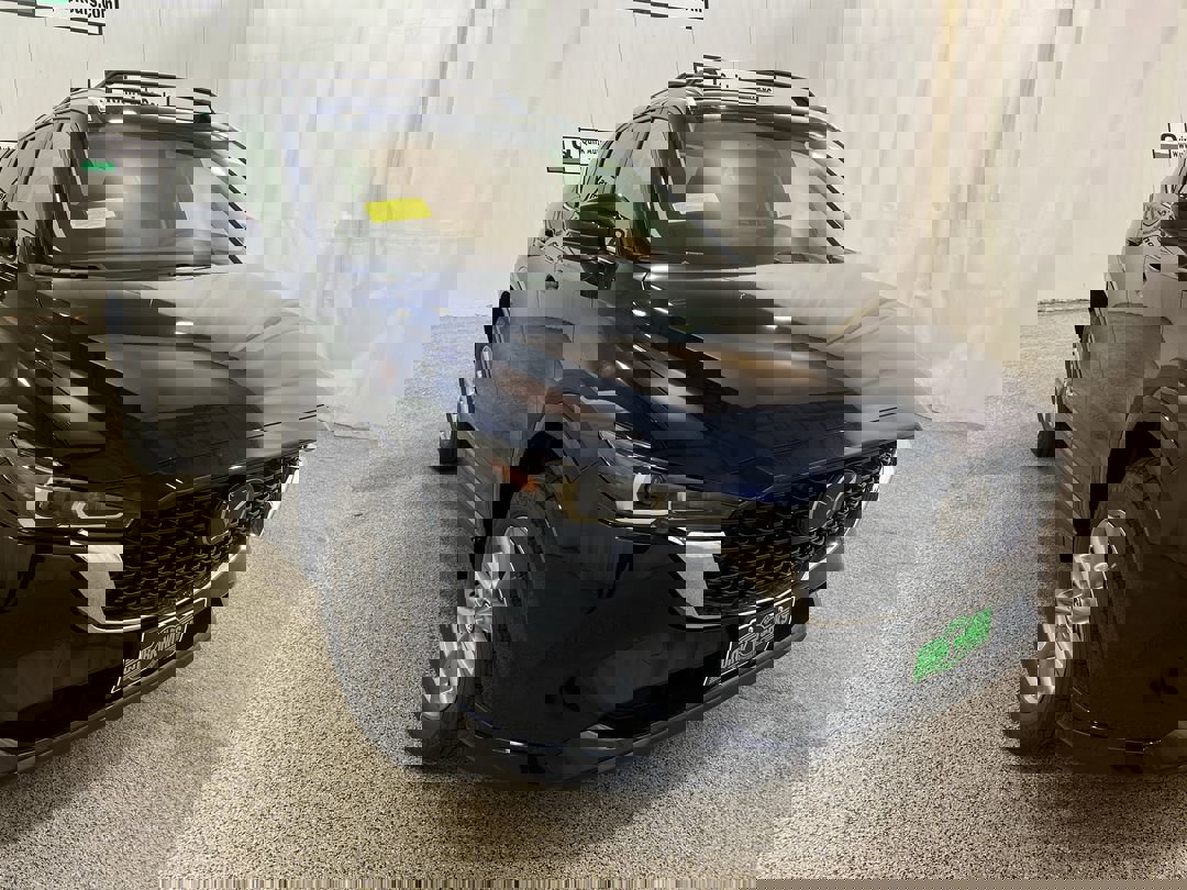 2025 Mazda CX-5 S Select Package's photo