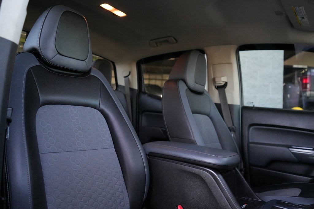 2020 Chevrolet Colorado Z71 photo 16
