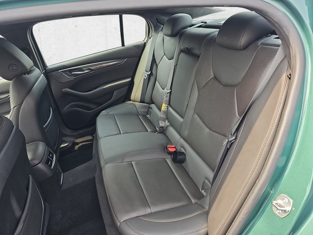 2025 Cadillac CT5 V photo 13
