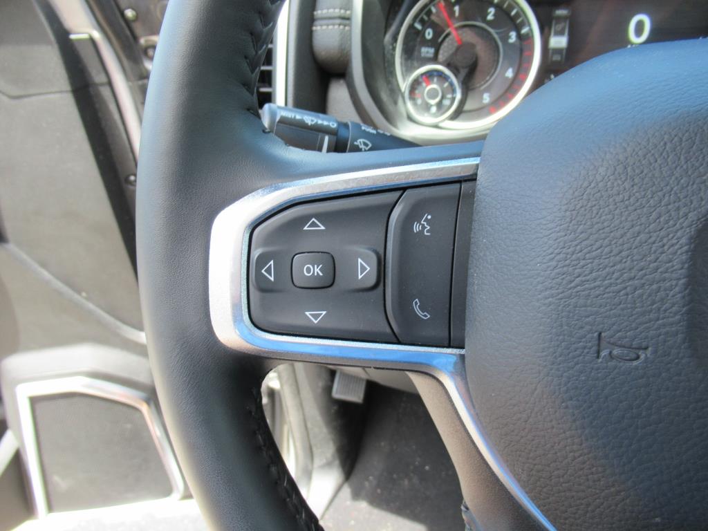 2024 Ram 2500 Laramie photo 16