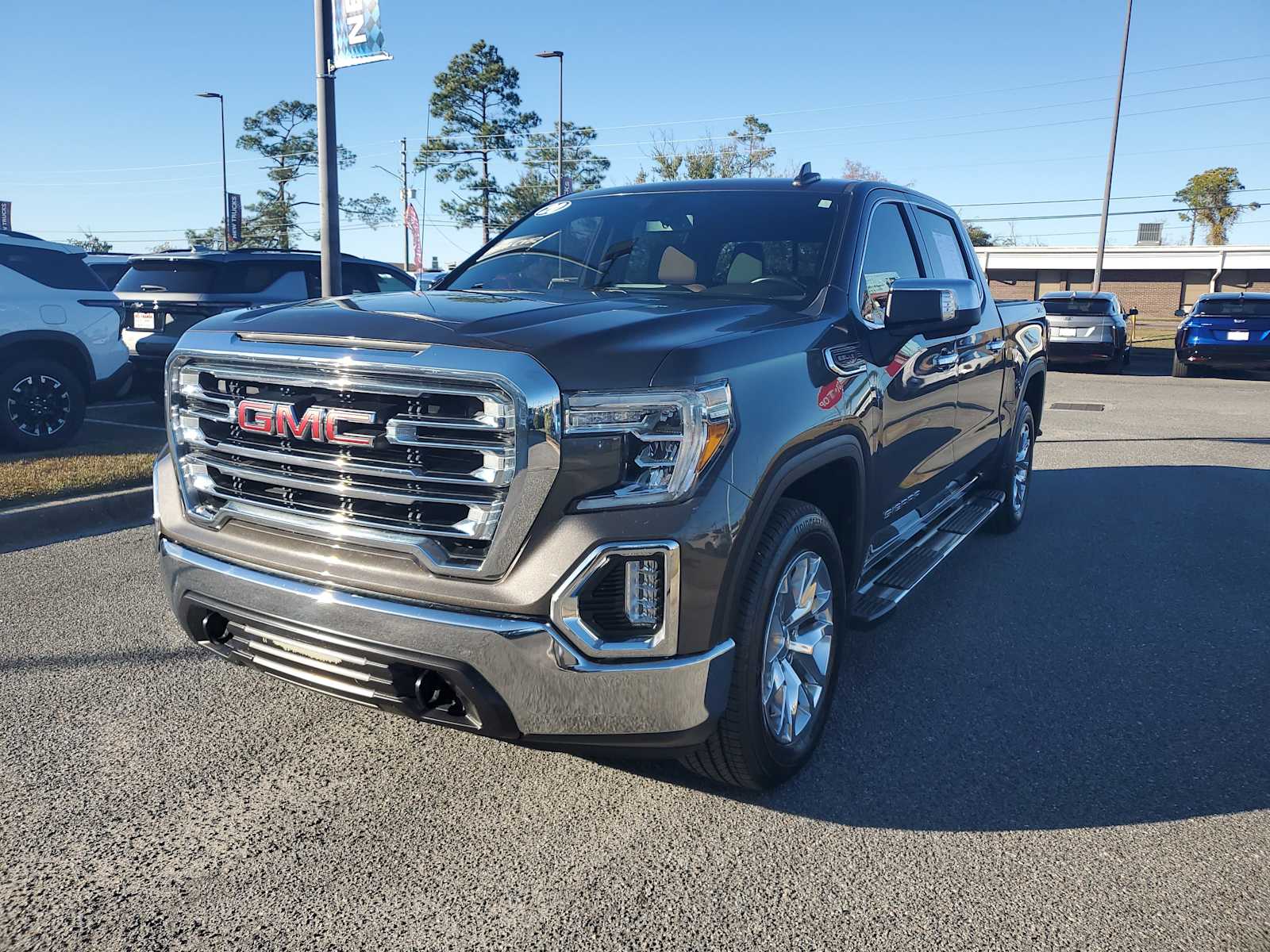 2020 GMC Sierra 1500 SLT