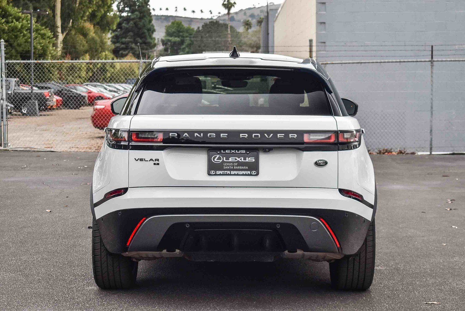2021 Land Rover Range Rover Velar R-Dynamic S photo 4