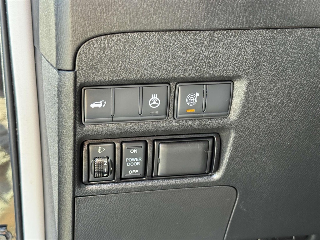 2019 Infiniti QX80 Luxe photo 27