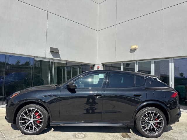 2024 Maserati Grecale Trofeo photo 4