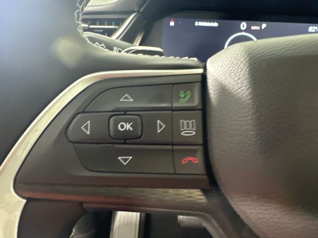 2025 Jeep Grand Cherokee Laredo X photo 12