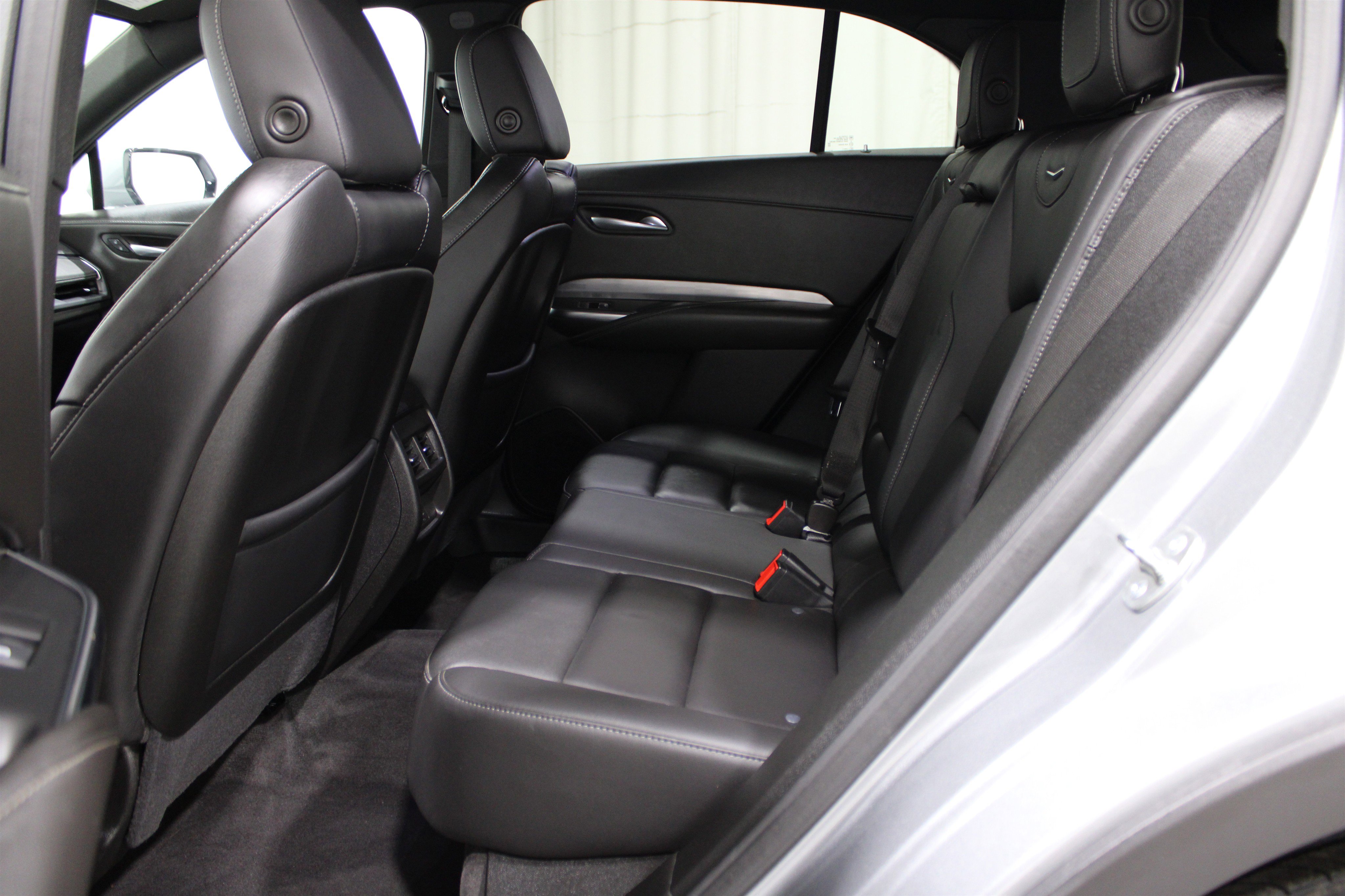 2025 Cadillac XT4 Premium Luxury photo 19