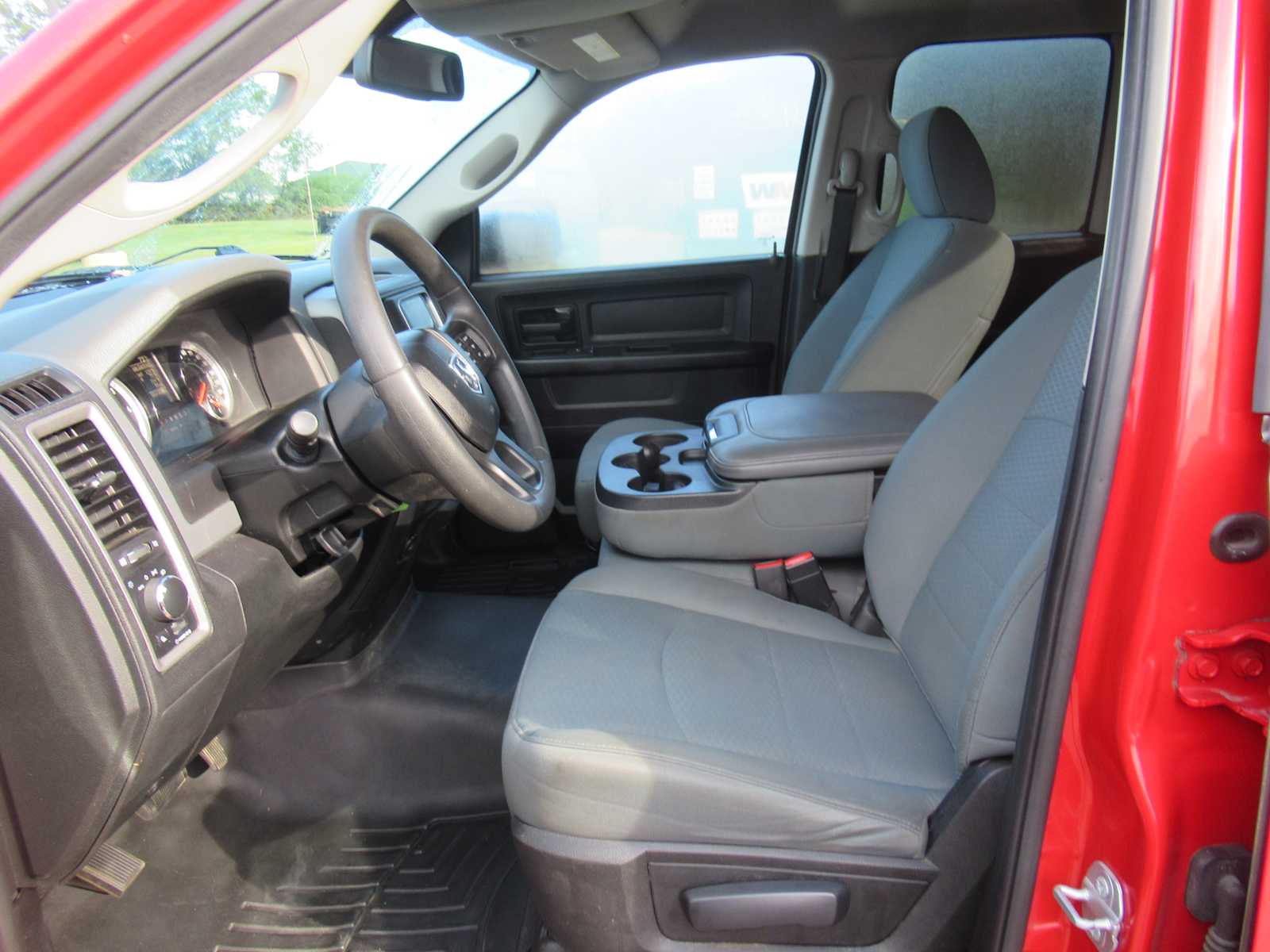 2018 Ram 1500 Tradesman photo 20