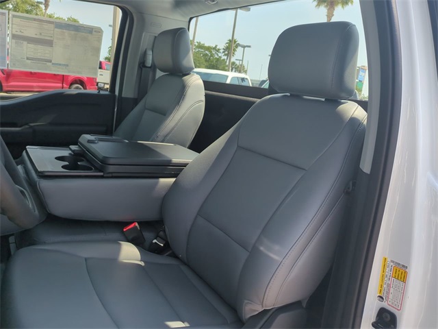 2025 Ford F-250 XL photo 14