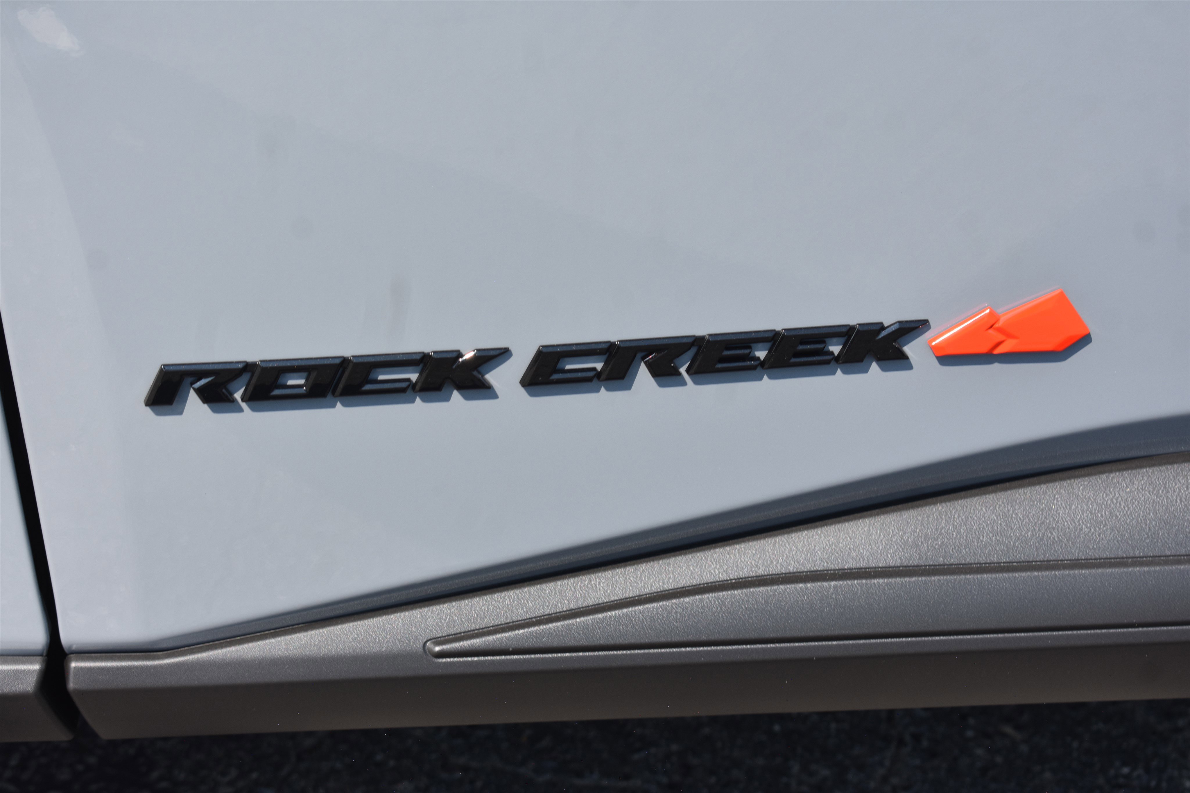 2026 Nissan Rogue SV photo 4