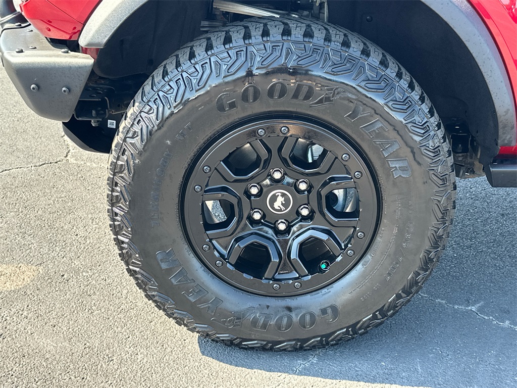 2021 Ford Bronco First Edition photo 10