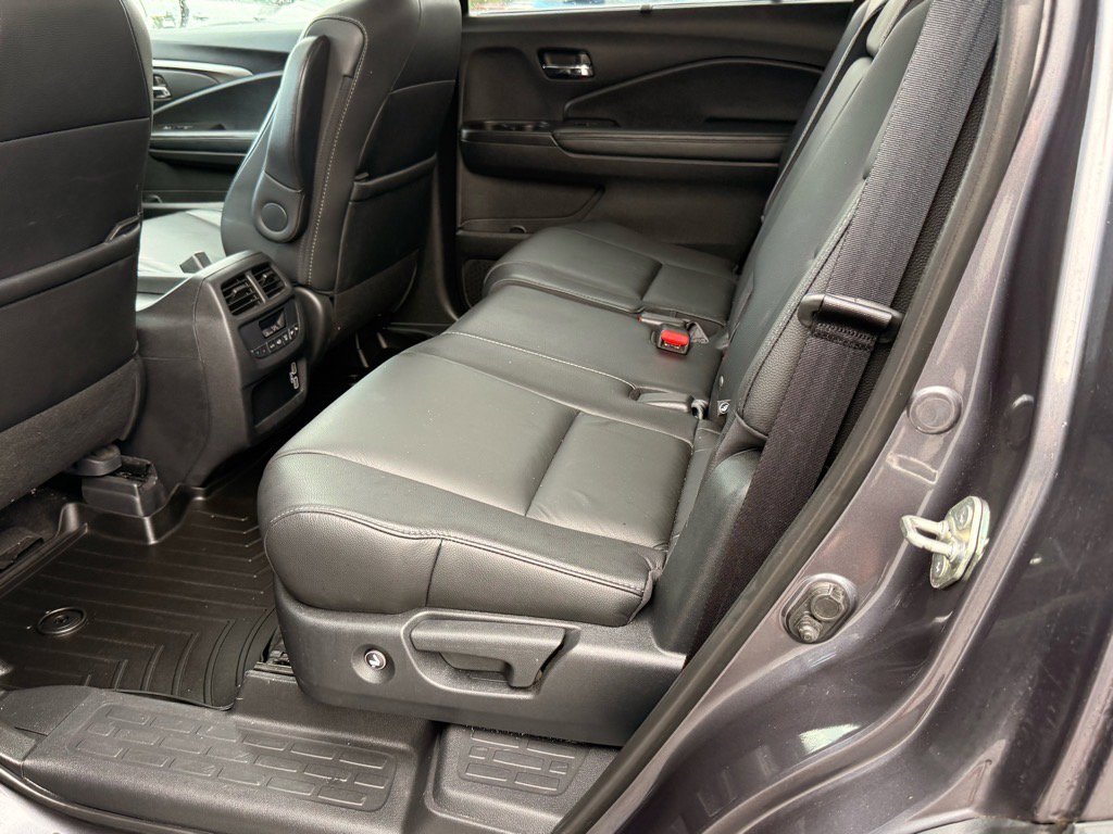 2019 Honda Pilot EX-L photo 11
