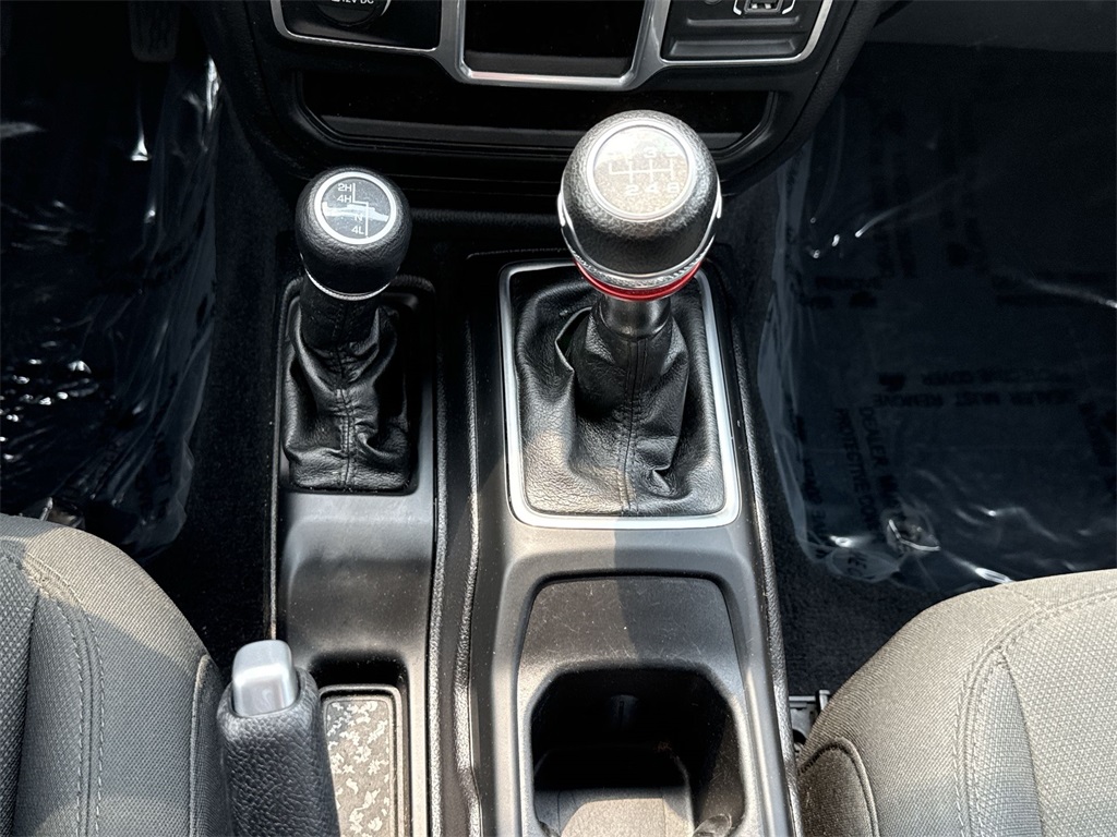 2018 JEEP WRANGLER - Image 18