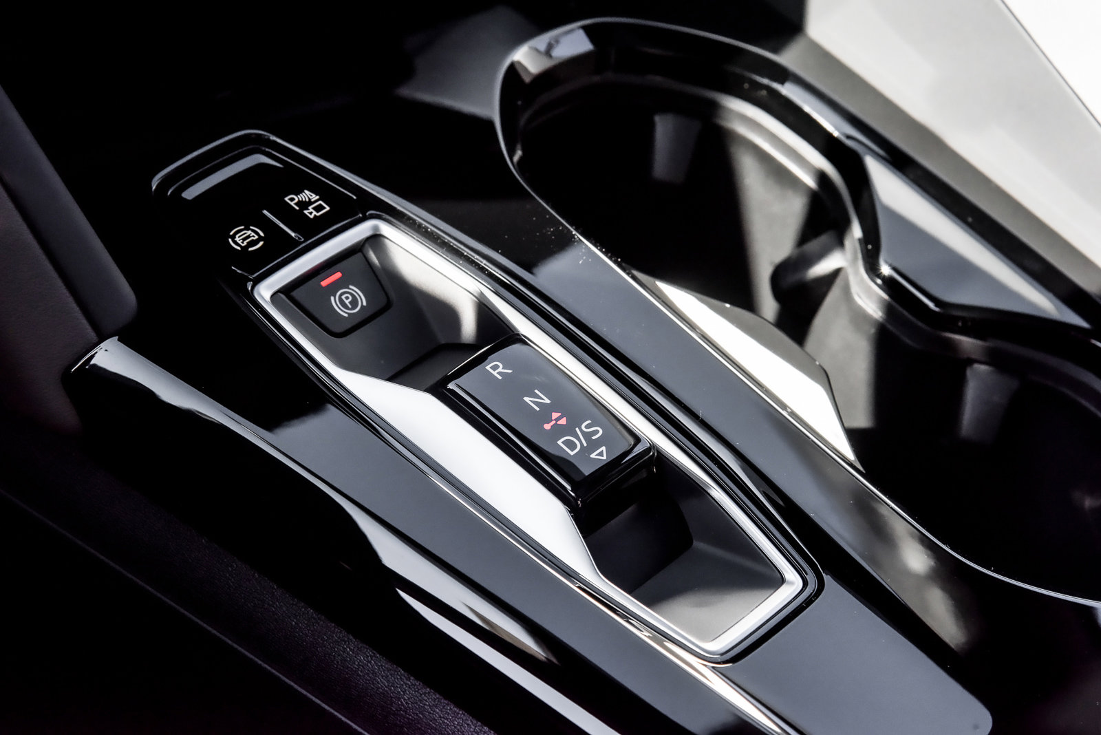 2025 Audi Q5 Premium Plus photo 13