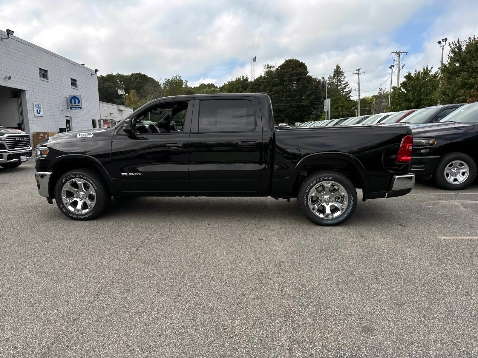 2025 Ram 1500 Big Horn photo 2