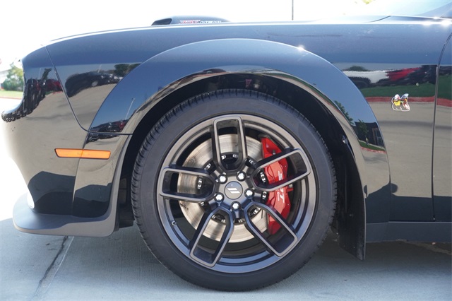 2021 Dodge Challenger R/T Scat Pack Widebody photo 5