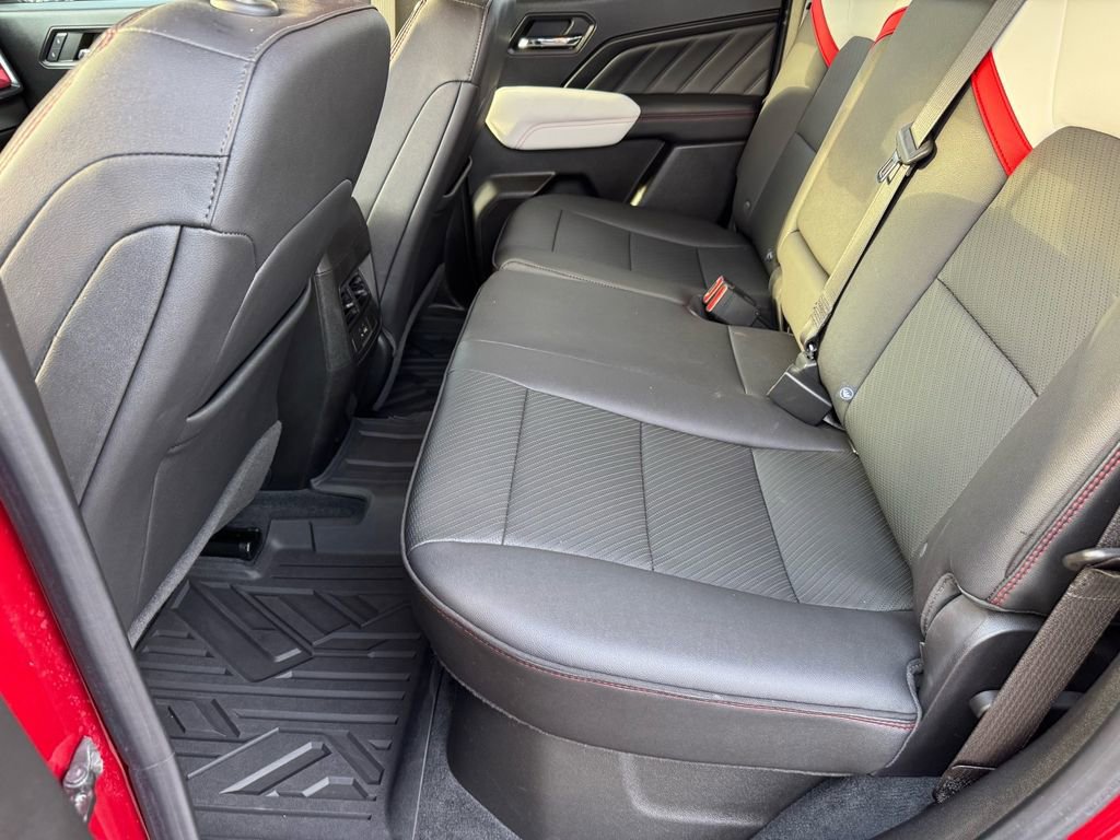 2023 Gmc Canyon AT4X photo 13