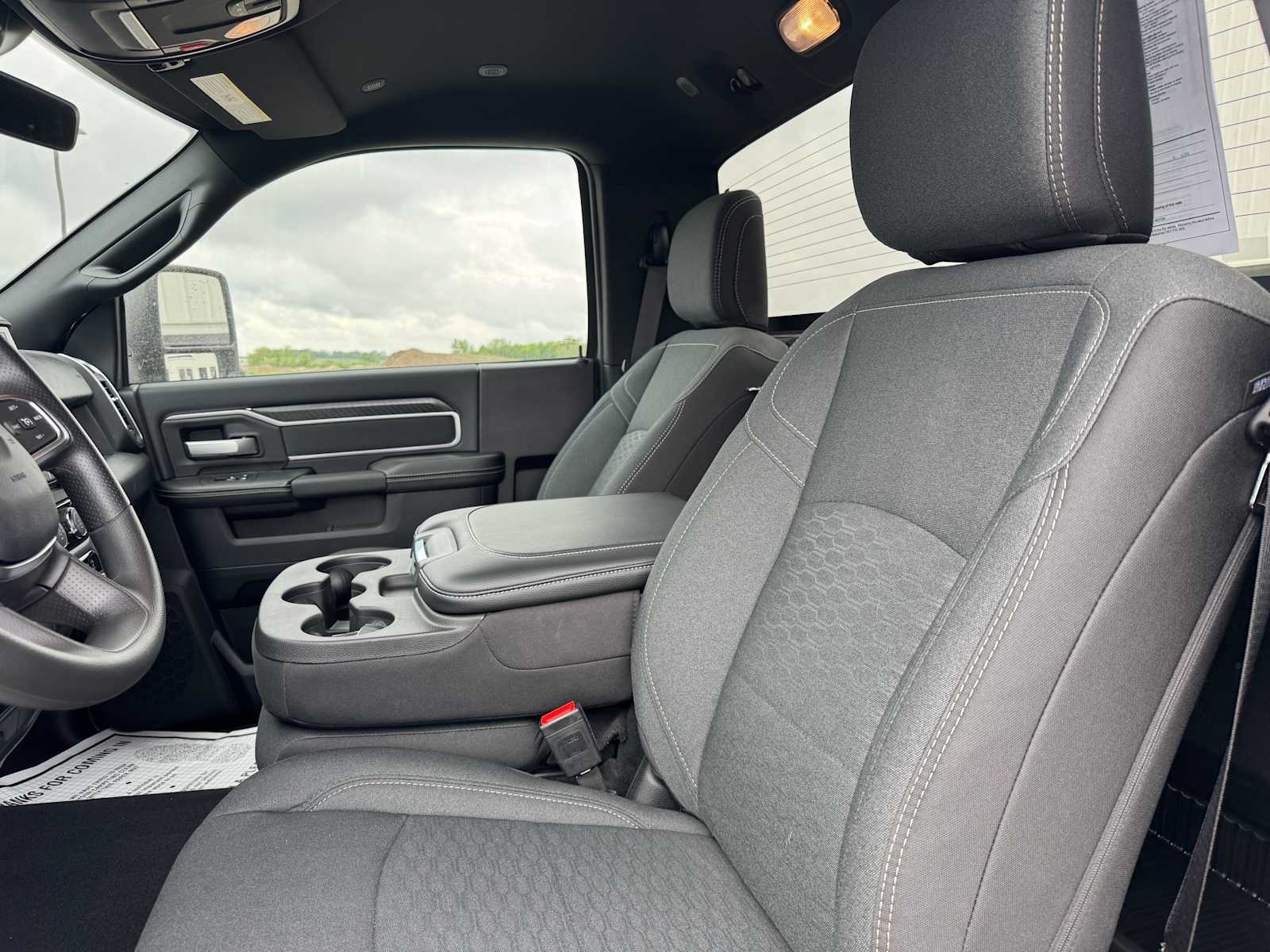 2025 Ram 2500 Big Horn photo 16