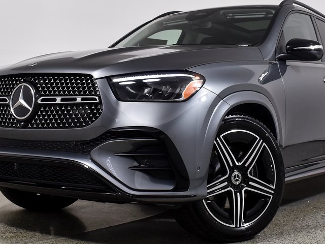 2026 Mercedes Benz GLE 450 4MATIC photo 2